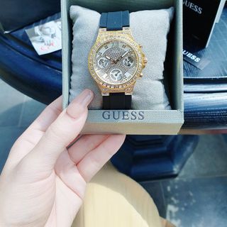 ĐỒNG HỒ NỮ CAO CẤP GUECC MOONLIGHT MẶT TRÒN VIỀN HỘT DÂY CAO SU