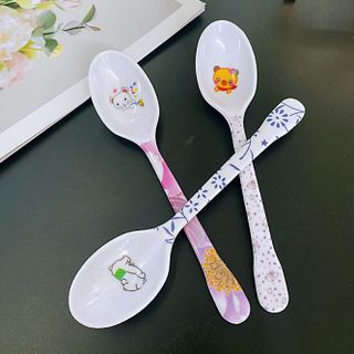 Thìa trắng cán dài in hình hoạt hình hình bầu dục, Thìa nhỏ in hình trẻ em, Thìa ăn trẻ em A1345