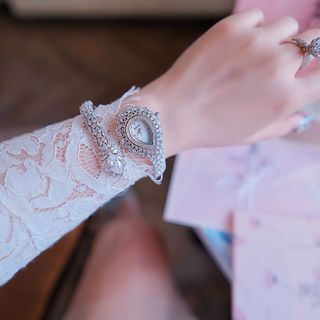 ĐỒNG HỒ NỮ CHÍNH HÃNG BRIDE TALK DẠNG KIỀNG ĐÍNH ĐÁ SWAROSKI FULLBOX