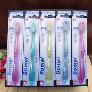 BÀN CHẢI ĐÁNH RĂNG NHIỀU MÀU BOMEI A1453