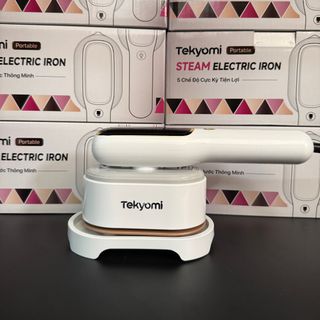 Bàn Ủi Hơi Nước TEKYOMI ST-01M 1200W – Bàn Ủi Cầm Tay Thông Minh, Diệt Khuẩn, Khử Mùi