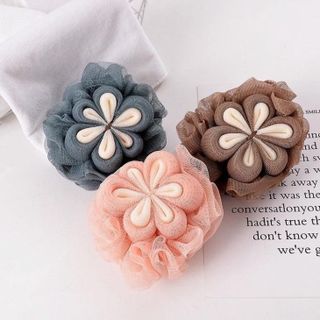 Bông Tắm Tạo Bọt Hình Hoa 6 Cánh Có Móc Treo A1954