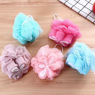 Bông Tắm Tạo Bọt Hình Hoa 6 Cánh Có Móc Treo A1954