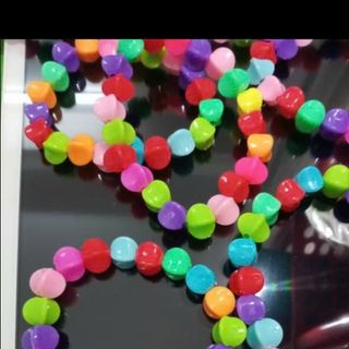 Vòng chuỗi đeo tay phong thủy xinh nhiều màu sắc nha