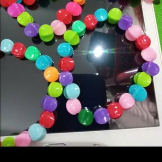 Vòng chuỗi đeo tay phong thủy xinh nhiều màu sắc nha