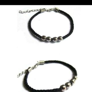 Vòng đeo tay xinh xắn nha vòng tay màu đỏ