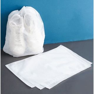 Túi Đựng Giày Đa Năng Vải Không Dệt, Miệng Dây Rút Tiện Lợi (Màu trắng) A2741