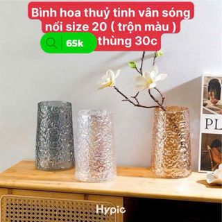 Bình hoa thủy tinh size 20, vân sóng nổi