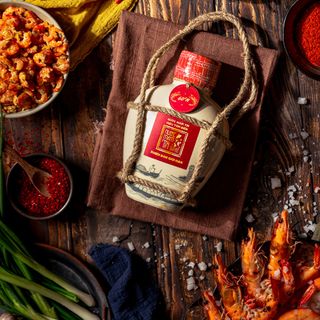 [Tặng Kiết Thành và Sốt muối chấm] Combo 2 BÌNH GỐM gồm Tôm biển 60N 500ml và Cá cơm vàng 60N 500ml Nước mắm Tĩn