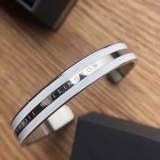 CUFF CAO CẤP NAM VÀ NỮ DANIEL W MÀU BẠC BA SỌC FULLBOX