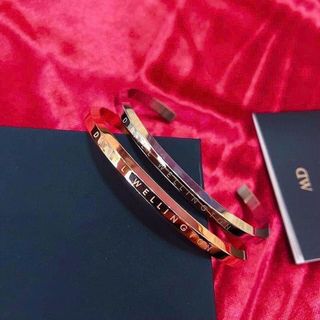 CUFF CAO CẤP DANIEL W MỎNG KHẮC CHỮ FULLBOX TÚI