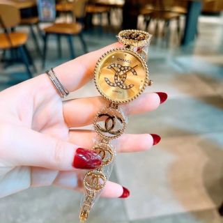 XẢ RẺ ĐỒNG HỒ NỮ THỜI TRANG CHANEU DÂY LẮC MẶT CHỮ