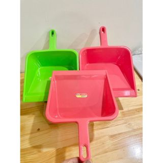 Hót Rác Nhựa Việt Nhật, Ky Hót Rác Vệ Sinh Nhà Cửa, Xẻng Hót Rác Có Tay Cán Cầm Tiện Lợi (5834) A5632