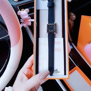 ĐỒNG HỒ NỮ CAO CẤP HERME MẶT SỐ HỘT NIỀNG THÉP BẠC DÂY DA NHIỀU MÀU