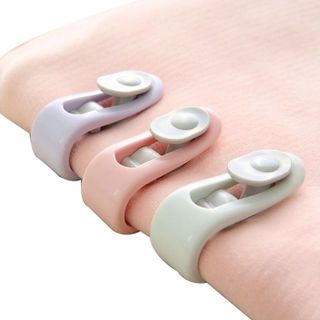 Kẹp khóa cố định chăn ga nệm trải giường chống trượt, Gài chăn ga gối nệm chống đá cho bé L0432