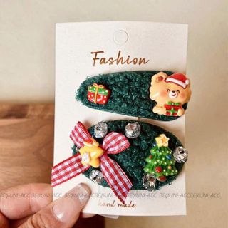 VĨ 2 KẸP TÓC CHARM NƠ GIÁNG SINH VẢI XÙ