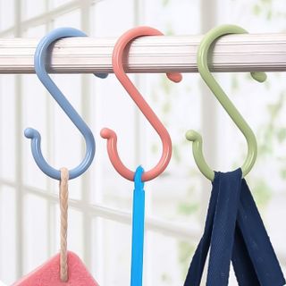 Móc nhựa hình chữ S treo quần áo đa năng móc treo đồ nhỏ gọn trong nhà bếp phòng tắm L1044