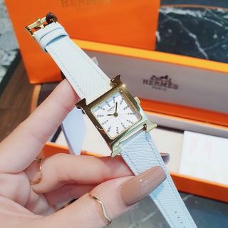 ĐỒNG HỒ NỮ CAO CẤP HERME MẶT SỐ HỘT NIỀNG THÉP VÀNG DÂY DA NHIỀU MÀU