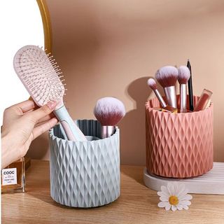 Hộp đựng cọ trang điểm tròn xoay 360 độ, giá đựng cọ phấn mắt, giá lọ để bút để bàn cho học sinh L0622