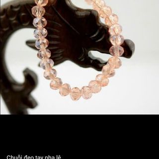 Vòng đeo tay pha lê cho nữ có nhiều màu sắc nha
