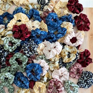 DÂY CỘT TÓC XINH XẮN