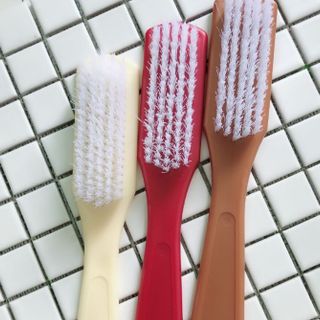 Bàn chải giày giặt quần áo cán dài bằng nhựa kiểu dáng mới L1623