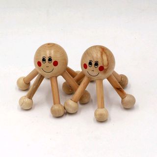 Dụng cụ massage gỗ tự nhiên.