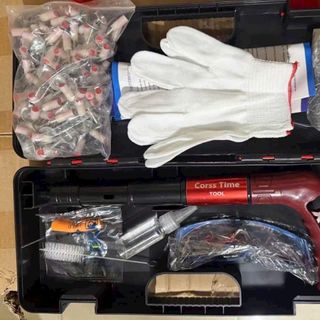 Máy bắn đinh hạt nổ