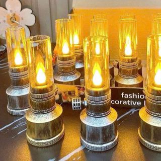 ĐÈN DẦU ĐỂ BÀN SÀI PIN PHONG CÁCH CỔ ĐIỂN