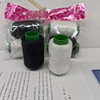 Bộ 2 cuộn chỉ khâu đen trắng cỡ lớn, chỉ may đa năng dùng vá quần áo, phụ kiện may mặc tiện dụng L2142