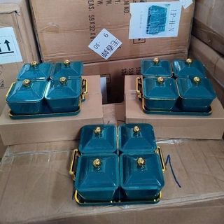 Khay Mứt 4 Ngăn ( THÙNG 64B )