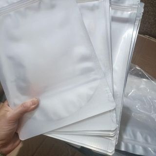 Túi zip bạc 18x26 đáy đứng
