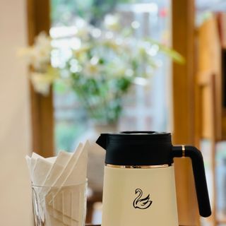 Phích pha trà giữ nhiệt 2GOOD B13 ( 1 lít )