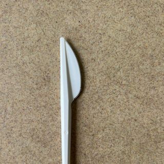 Set 50 Dao nhựa dùng 1 lần