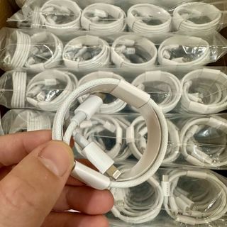 Cáp dù sạc nhanh DTECH C02 PD20W chân Typec - Lightning