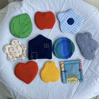 Lót ly bằng vải handmade - hình trái lê