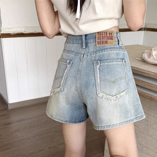 Quần short denim ống đứng màu sáng dành cho nữ mùa hè 2025 thiết kế kiểu dáng mới, cạp cao, dáng chữ A, túi sau rách