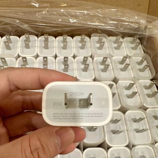 Củ sạc nhanh DTECH K26 PD20W Chân Dẹp có chống nổ