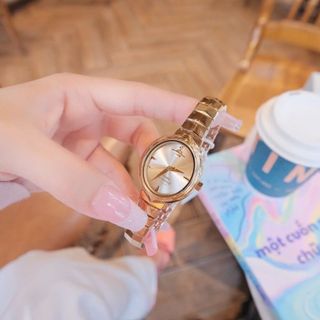 ĐỒNG HỒ NỮ CAO CẤP VIVIENNE ARMOUR MẶT OVAN VÒNG KIỀNG FULLBOX
