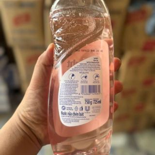 Nước rửa chén hoa anh đào