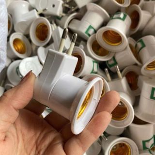 Đui đèn E27 có công tắc