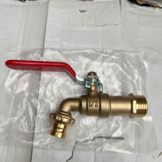 Vòi nước đồng