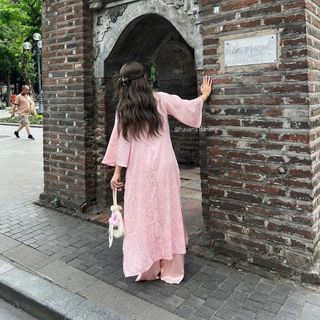 Áo dài gấm cổ tày chuẩn hình quần tuyết nhung dài rộng chuẩn hình cao cấp