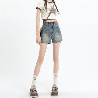 Quần short denim cổ điển Mỹ dành cho nữ, kiểu dáng Hot Girl 2025, eo cạp cao ôm dáng chữ A gợi cảm xu hướng 2025