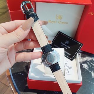 XẢ NHANH ĐỒNG HỒ NỮ THỜI TRANG RODAL DÂY DA MẶT TRẮNG HAI VIỀN HỘT