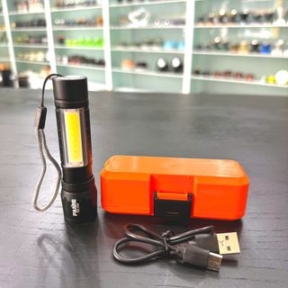 ĐÈN PIN CẦM TAY MINI SIÊU SÁNG FM-040