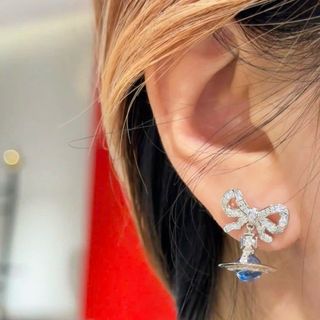 HOA TAI VÀ DÂY CHUYỀN SIÊU CẤP VIVIENNE MẶT NƠ ĐÁ FULLBOX