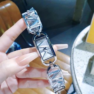 ĐỒNG HỒ NỮ CAO CẤP MICHAEL DÂY THÉP LOGO MẶT CHỮ NHẬT CHỮ NỔI FULLBOX