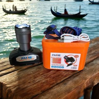 ĐÈN PIN ĐỘI ĐẦU C01 SIÊU SÁNG