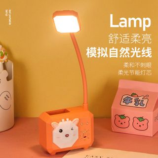 ĐÈN ĐỂ BÀN TÍCH ĐIỆN CÓ ỐNG CẮM BÚT 0504 - LADY'S PASSION